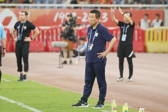 跟队：桑切斯脚踝受伤无缘意大利国家德比 夸德拉多可以出战北京时间明天凌晨3：45，尤文图斯将主场迎战国米，打响本赛季首回合意大利国家德比。